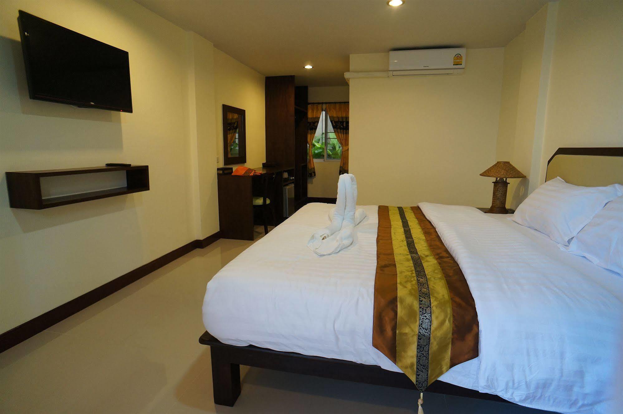 Manee Cool Mueang Chiang Mai